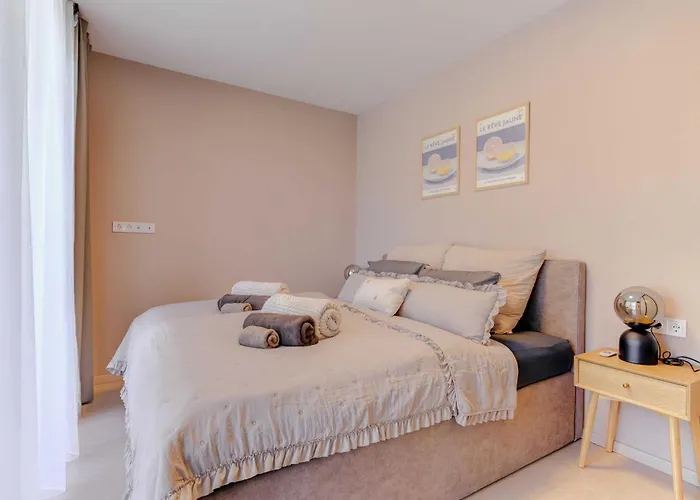 Apartment By The Lakeside Balatonlelle